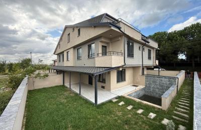 Sakarya Kocaali Yalı'da Denize 170 Metre, Havuzlu ve 145 m² Bahçeli 3+1 Satılık Villa