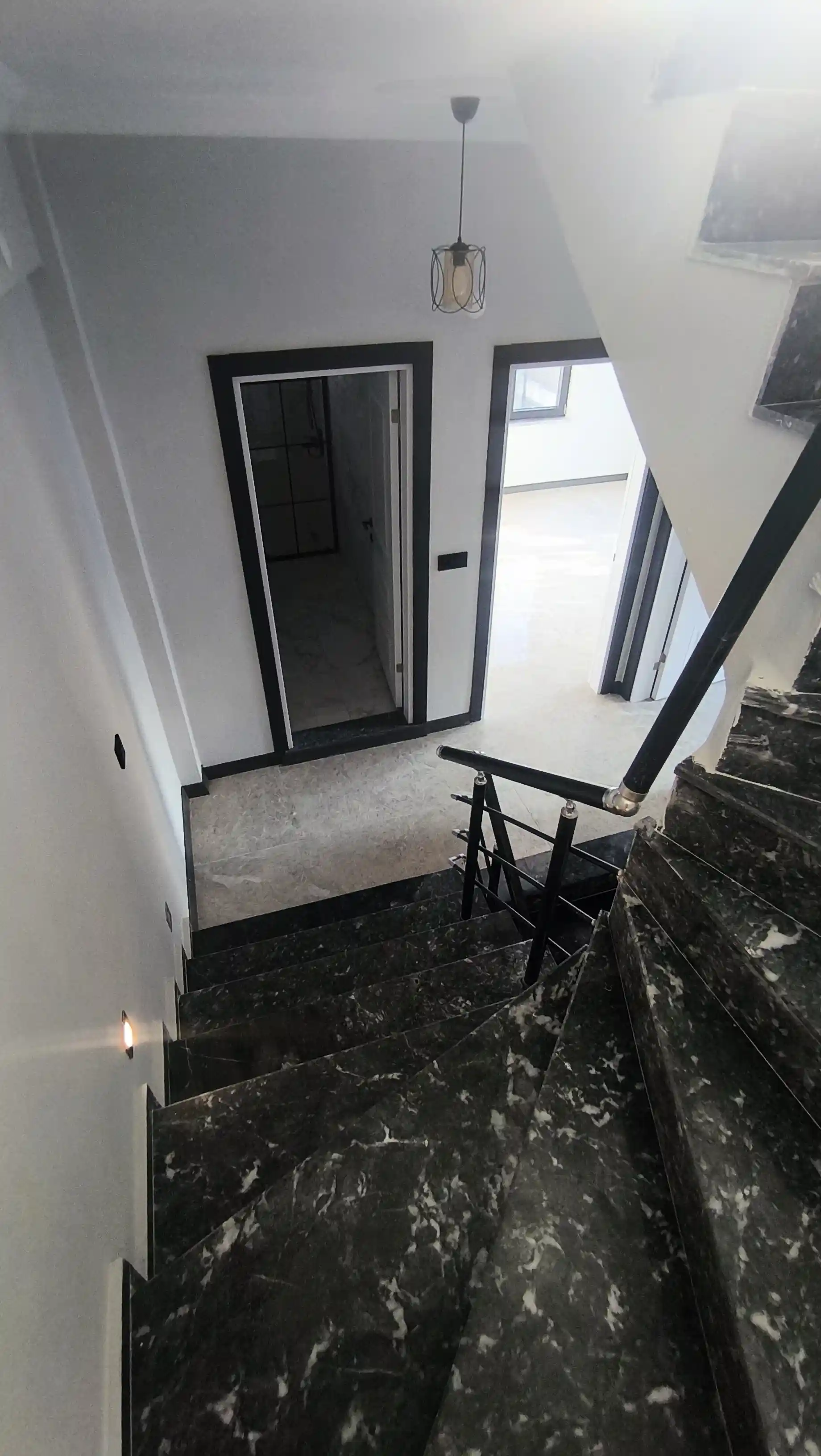 Sakarya Kocaali Yayla Mahallesi'nde Havuzlu, Deniz Manzaralı 4+1 Satılık Tripleks İkiz Villa - Görsel 23