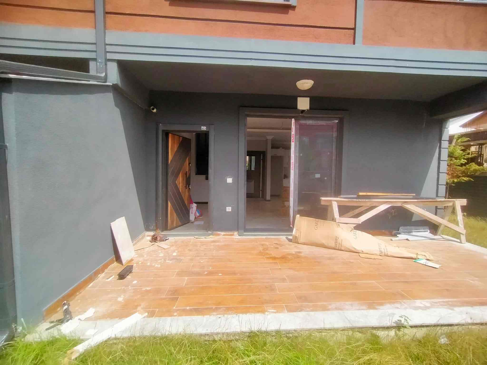 Sakarya Kocaali Alandere'de Satılık Havuzlu Sitede Lüks Triplex Villa - Görsel 12