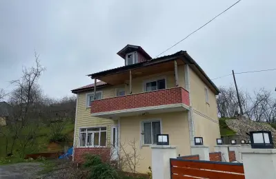 Sakarya Kocaali Kestanepınarı'nda Ana Yola Cepheli 7.320 m² Fındıklık İçinde 4+1 Lüks Dubleks