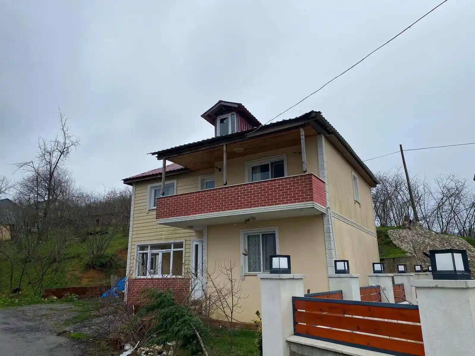 Sakarya Kocaali Kestanepınarı'nda Ana Yola Cepheli 7.320 m² Fındıklık İçinde 4+1 Lüks Dubleks - Görsel 1