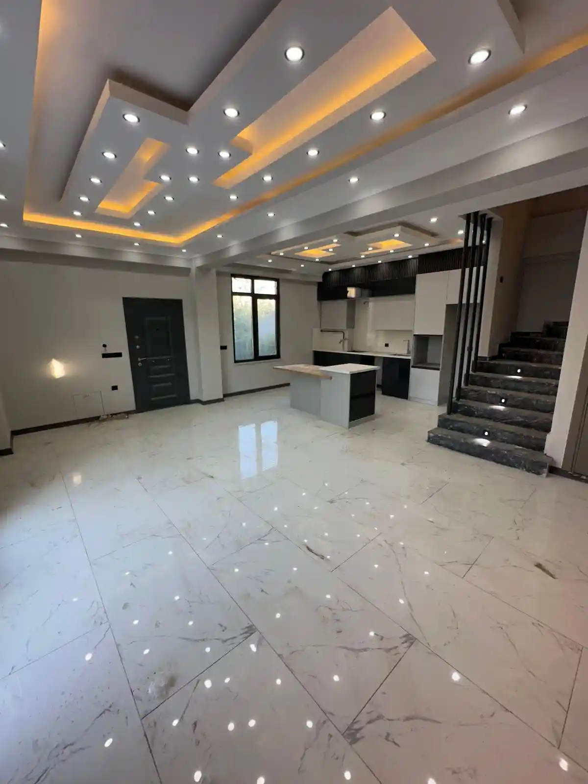Sakarya Kocaali Alandere'de Havuzlu, Saunalı ve Ultra Geniş 4+1 Lüks Tripleks Villa - Görsel 10