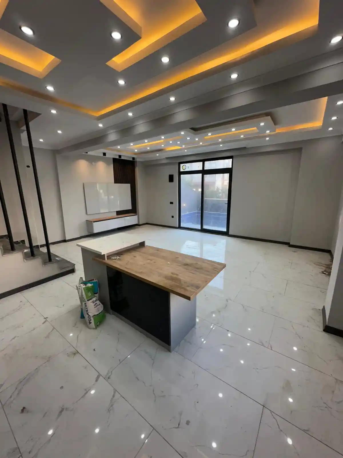 Sakarya Kocaali Alandere'de Havuzlu, Saunalı ve Ultra Geniş 4+1 Lüks Tripleks Villa - Görsel 9