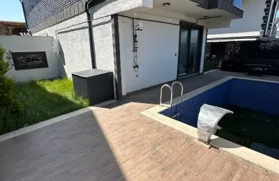 Kocaali Alandere'de Havuzlu Eşyalı 4+1 Tripleks Villa - 6.800.000 TL