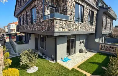 Sakarya Kocaali Yalı’da Denize 340m Mesafede Jakuzili, Havuzlu Lüks 3+1 Villa