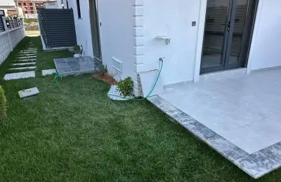 Sakarya Kocaali Yayla Mah.'de Yerden Isıtmalı, Jakuzili 3+1 Lüks Villa