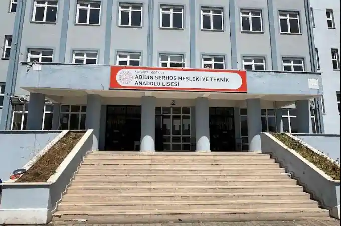 Kocaali Anadolu Lisesi Lise